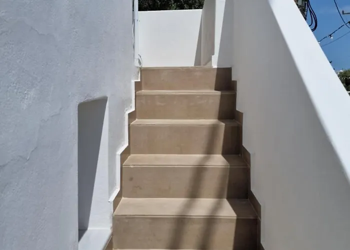 Semesterbostad Angel's Petit House Triovasálos